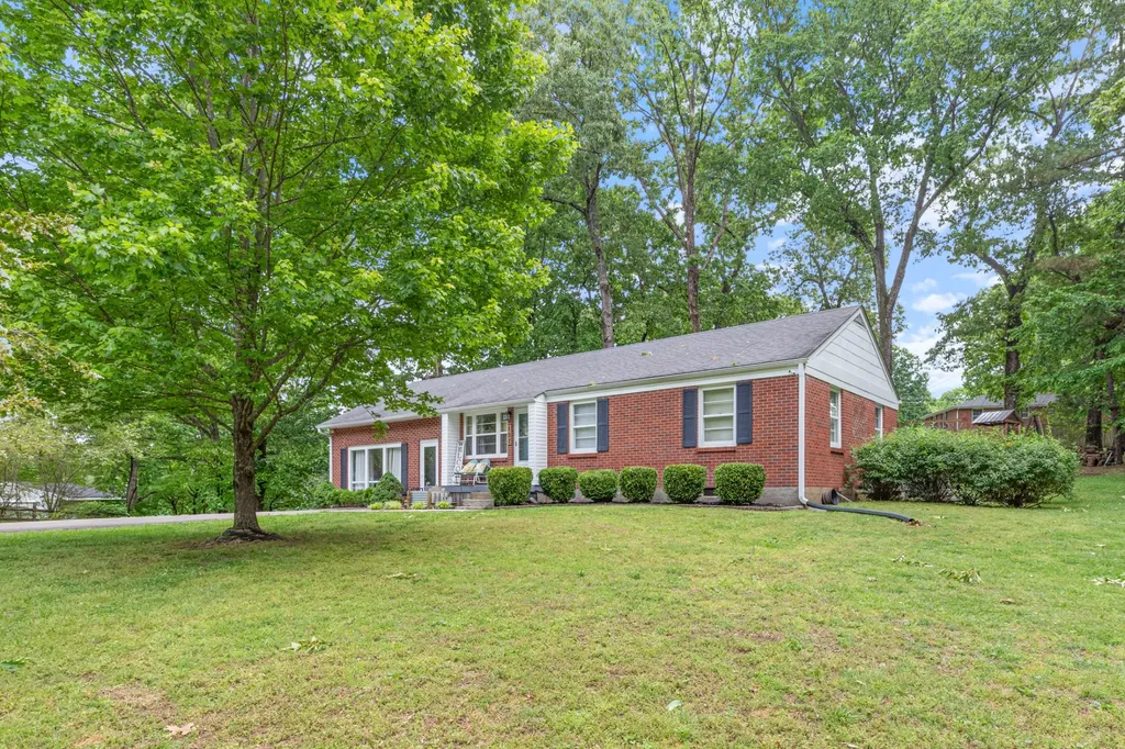 107 Shady Hill Road Dickson TN 37055