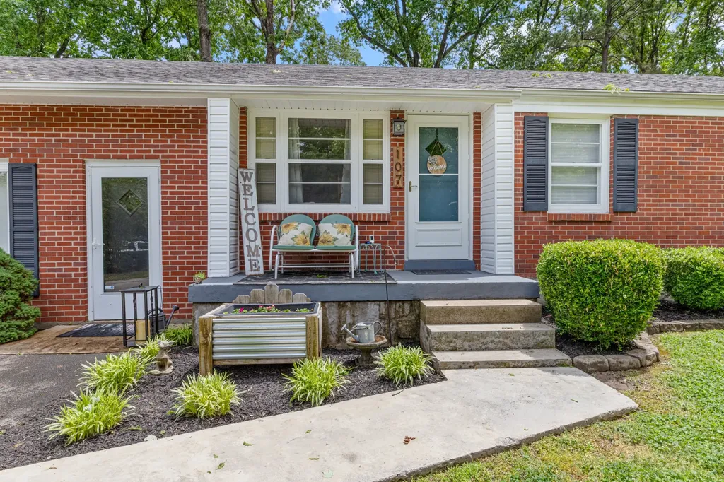 107 Shady Hill Road Dickson TN 37055