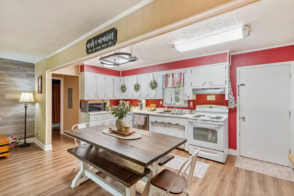107 Shady Hill Road Dickson TN 37055