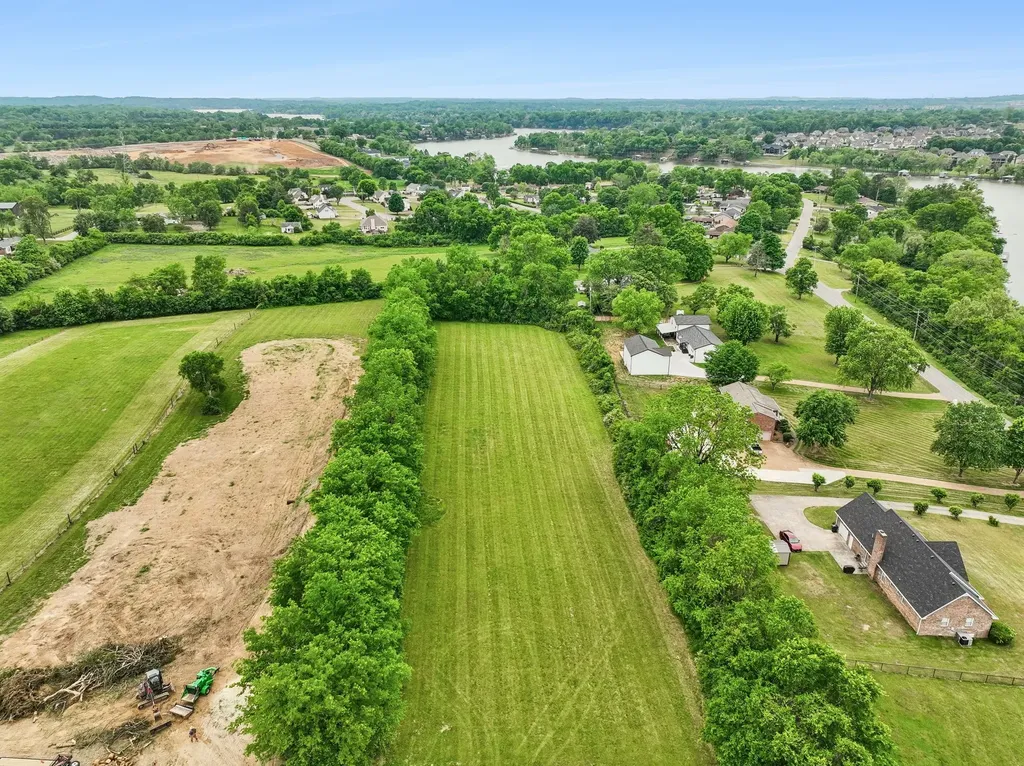 517 Nichols Lane Gallatin TN 37066