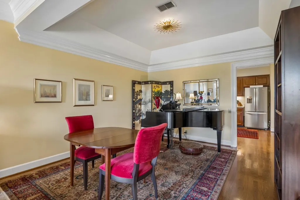 3737 West End Avenue Nashville TN 37205