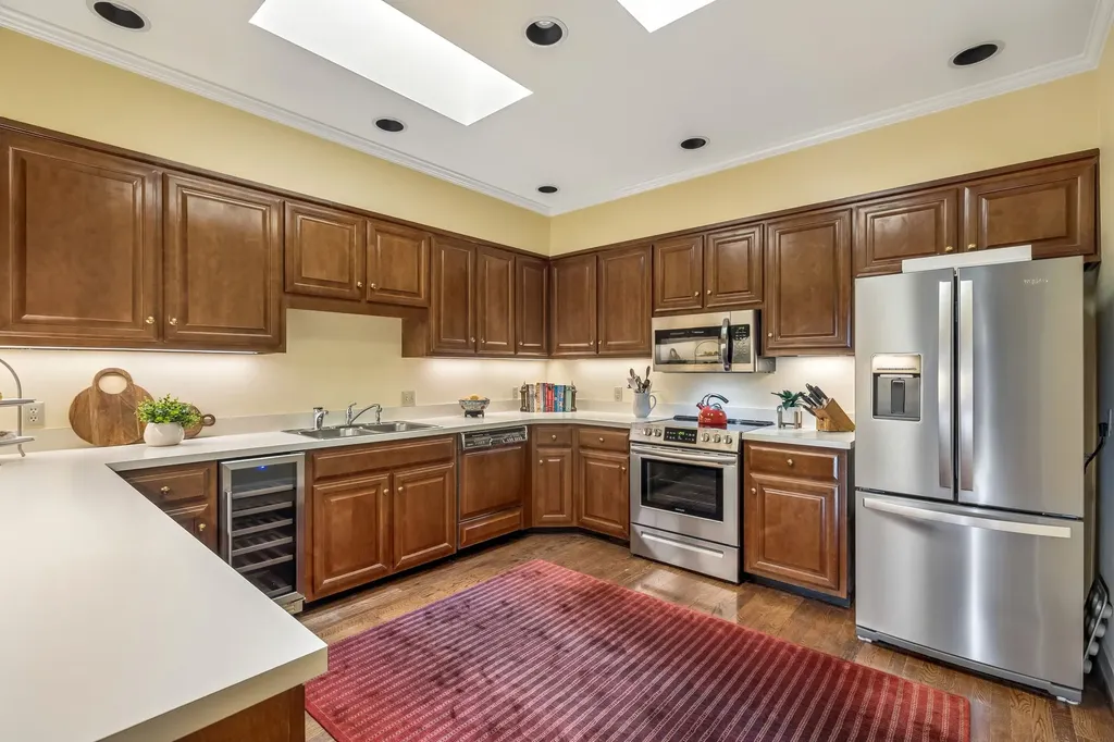 3737 West End Avenue Nashville TN 37205