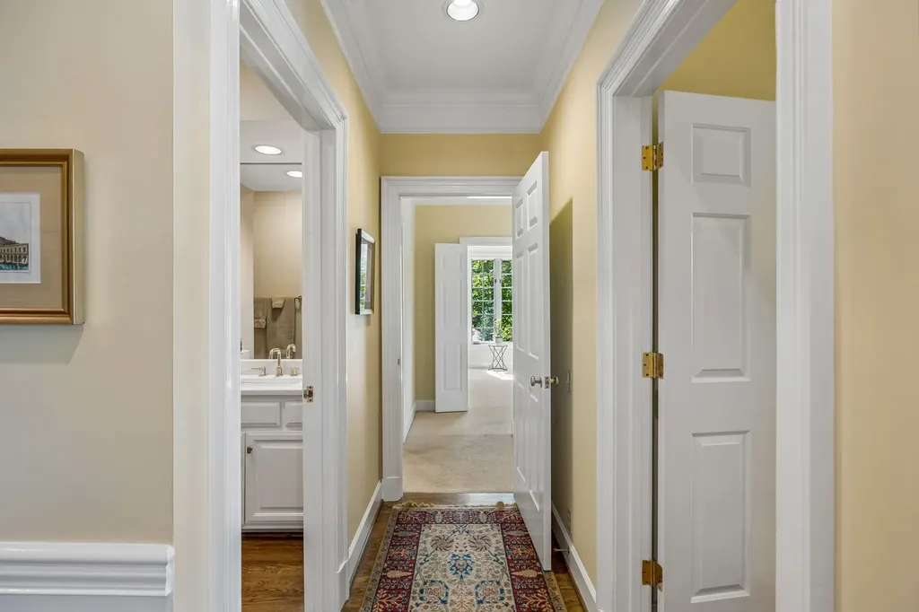 3737 West End Avenue Nashville TN 37205