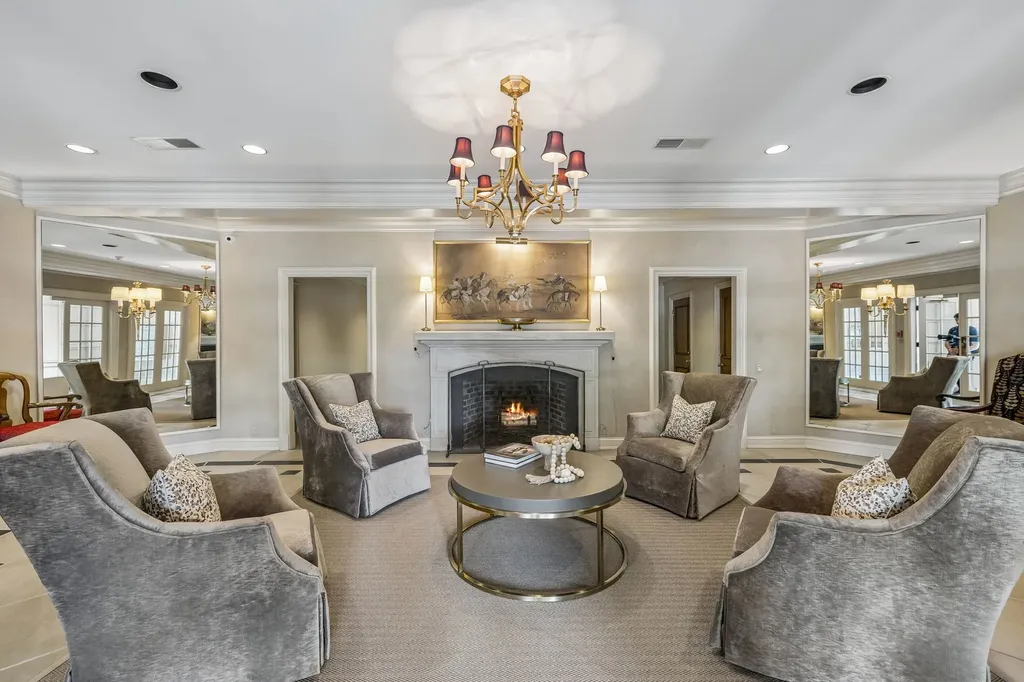 3737 West End Avenue Nashville TN 37205