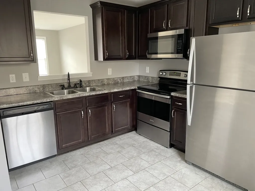 1708 Manning Drive Clarksville TN 37042