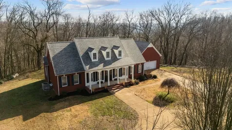2852 New Highway 7 Santa Fe TN 38482