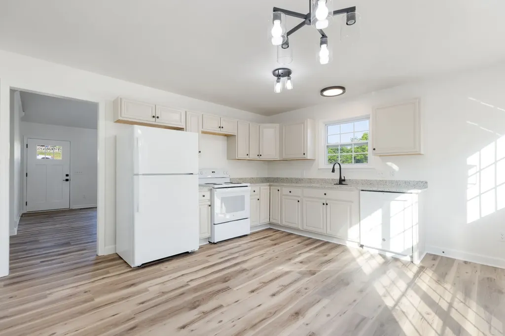 2403 Keith Drive Columbia TN 38401