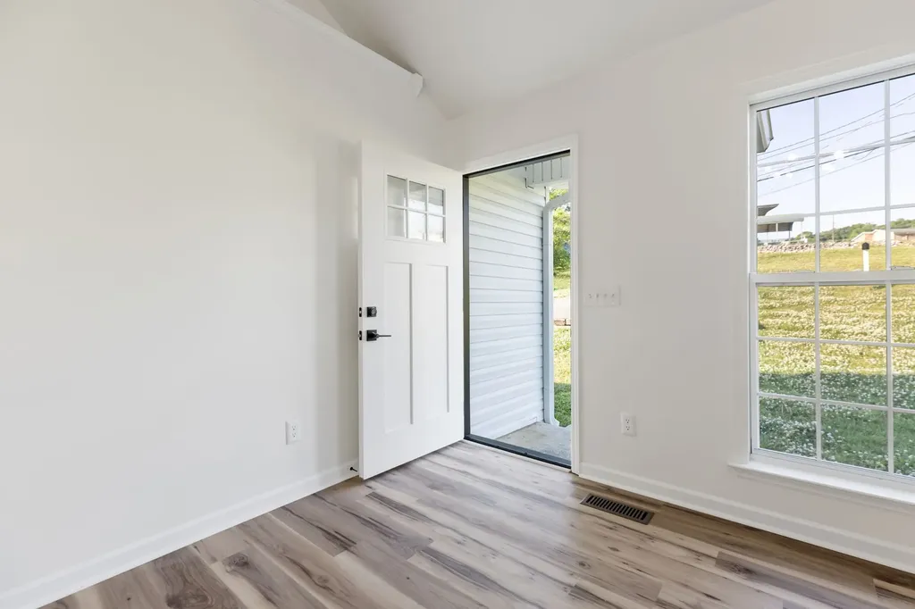 2403 Keith Drive Columbia TN 38401