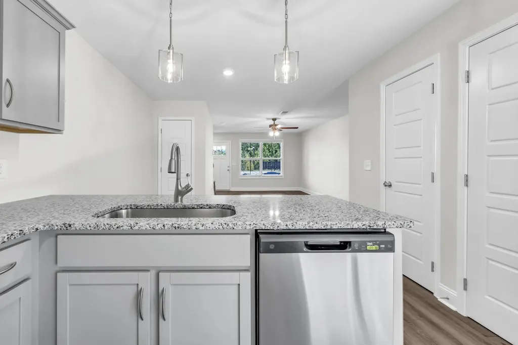 127 Quarry Point Drive Clarksville TN 37043