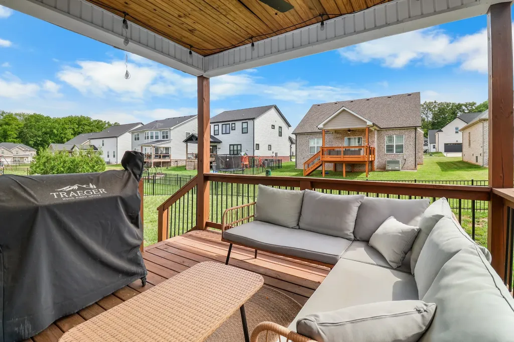 276 Bluebell Drive Clarksville TN 37043