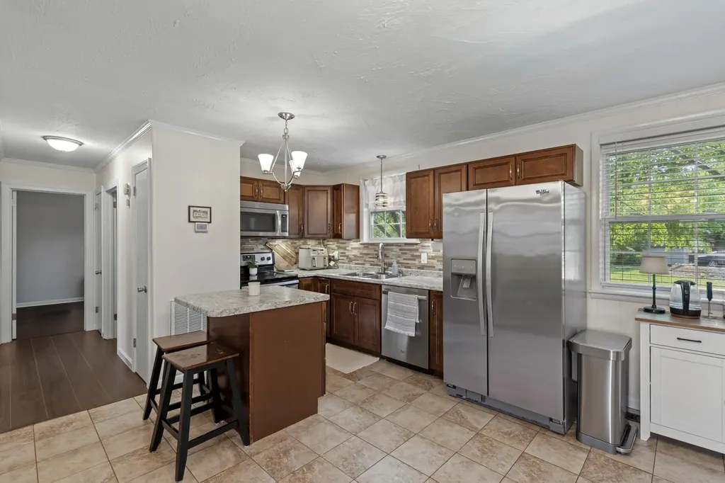 216 Fischer Drive White House TN 37188