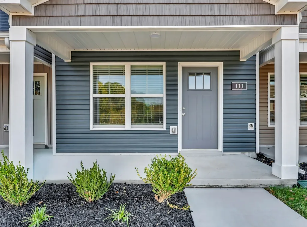133 Quarry Point Drive Clarksville TN 37043