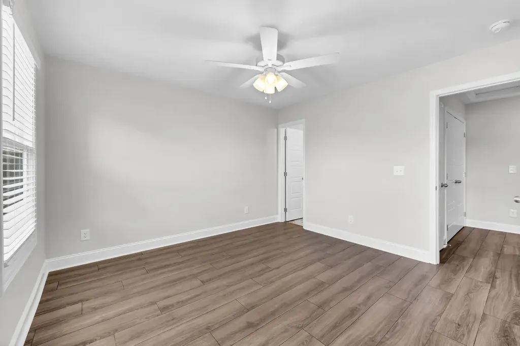 135 Quarry Point Drive Clarksville TN 37043