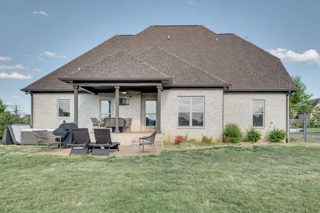 902 Larkspur Lane Lebanon TN 37087