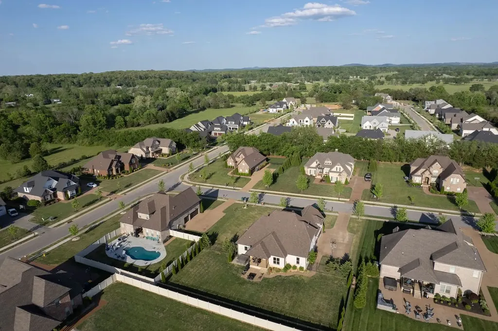 902 Larkspur Lane Lebanon TN 37087