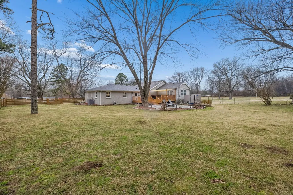 5935 S New Hope Road Hermitage TN 37076