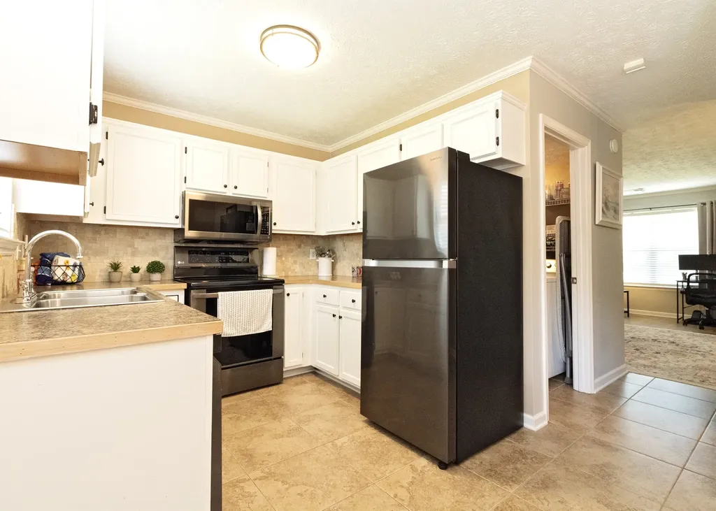 102 Waterview Drive Hendersonville TN 37075
