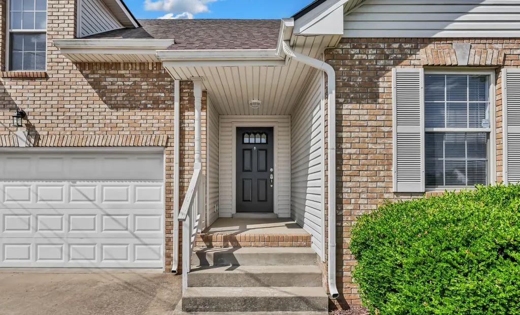 3393 Endsworth Drive Clarksville TN 37042