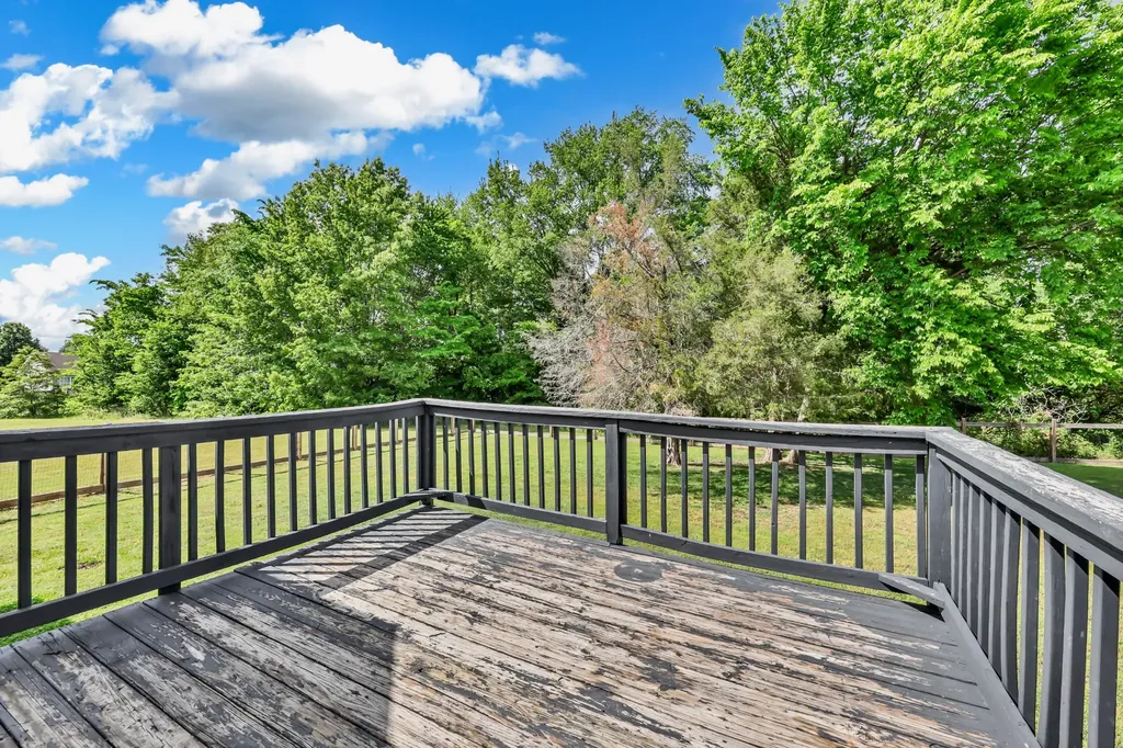 3393 Endsworth Drive Clarksville TN 37042