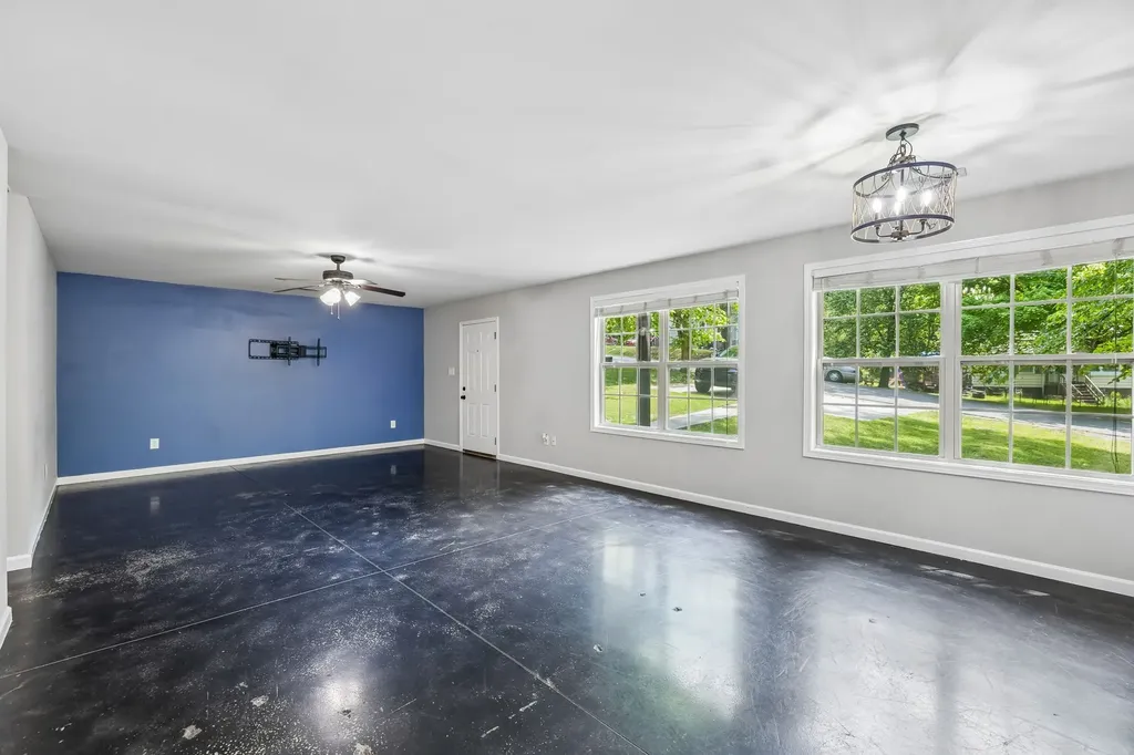 1008 Swift Drive Clarksville TN 37040