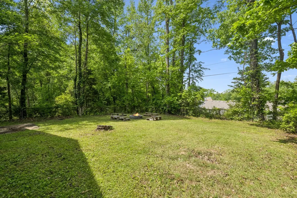 1008 Swift Drive Clarksville TN 37040