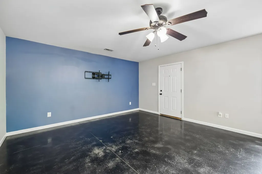 1008 Swift Drive Clarksville TN 37040