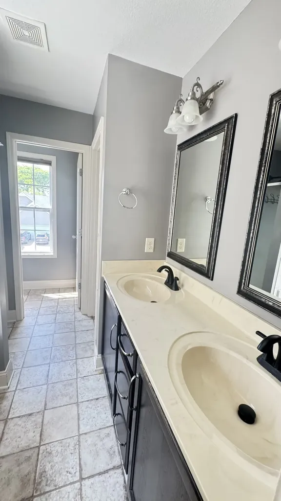 688 Fox Trail Court Clarksville TN 37040