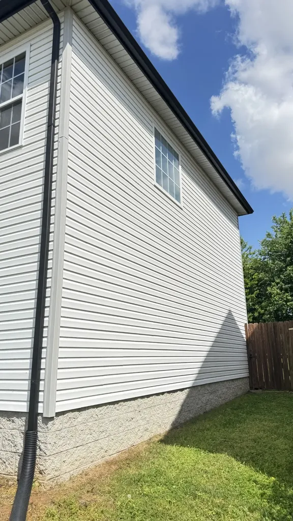688 Fox Trail Court Clarksville TN 37040