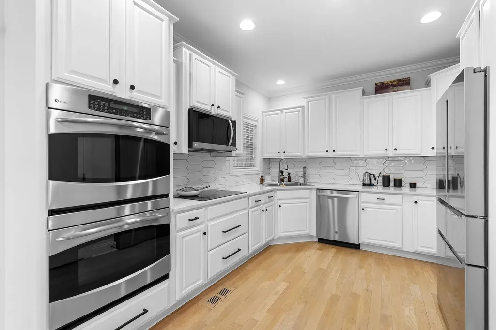 128 Brilliantine Circle Franklin TN 37064