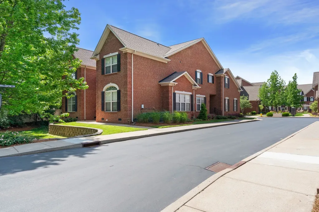 128 Brilliantine Circle Franklin TN 37064