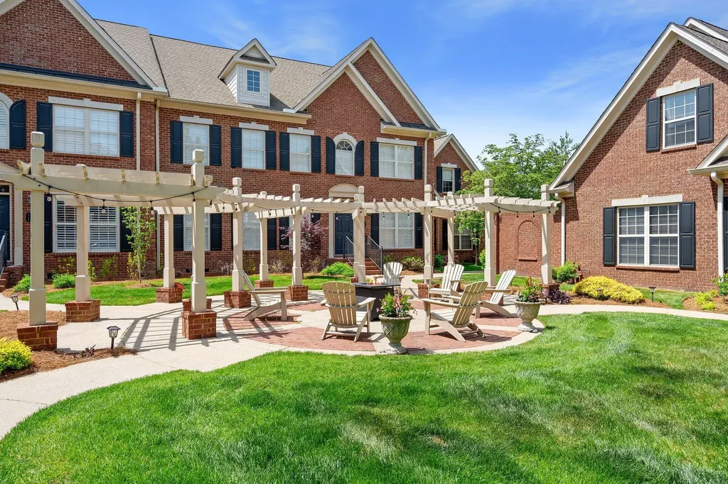 128 Brilliantine Circle Franklin TN 37064