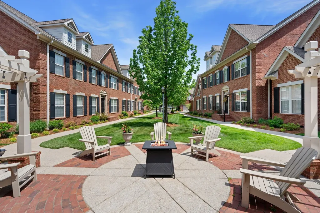 128 Brilliantine Circle Franklin TN 37064