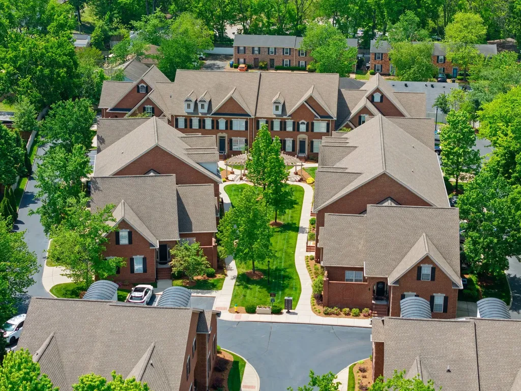 128 Brilliantine Circle Franklin TN 37064
