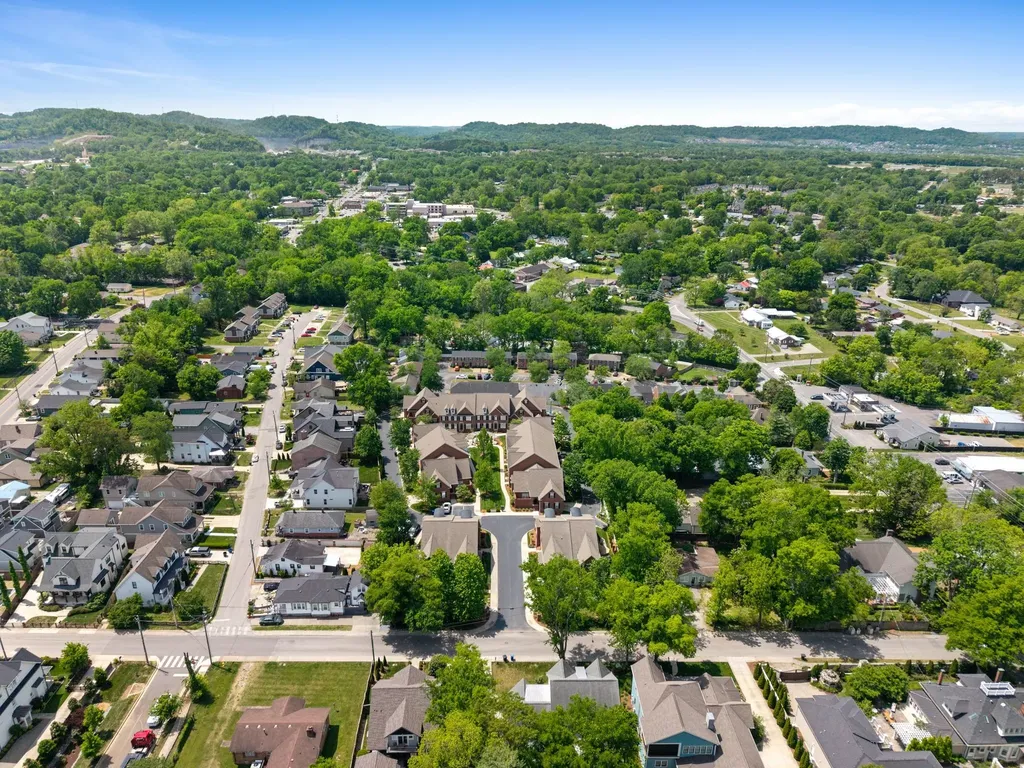 128 Brilliantine Circle Franklin TN 37064