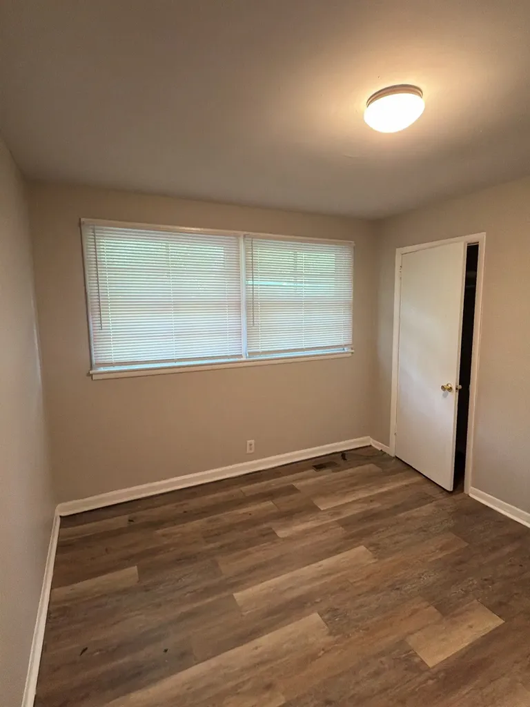 100 Glenmont Drive Nashville TN 37210