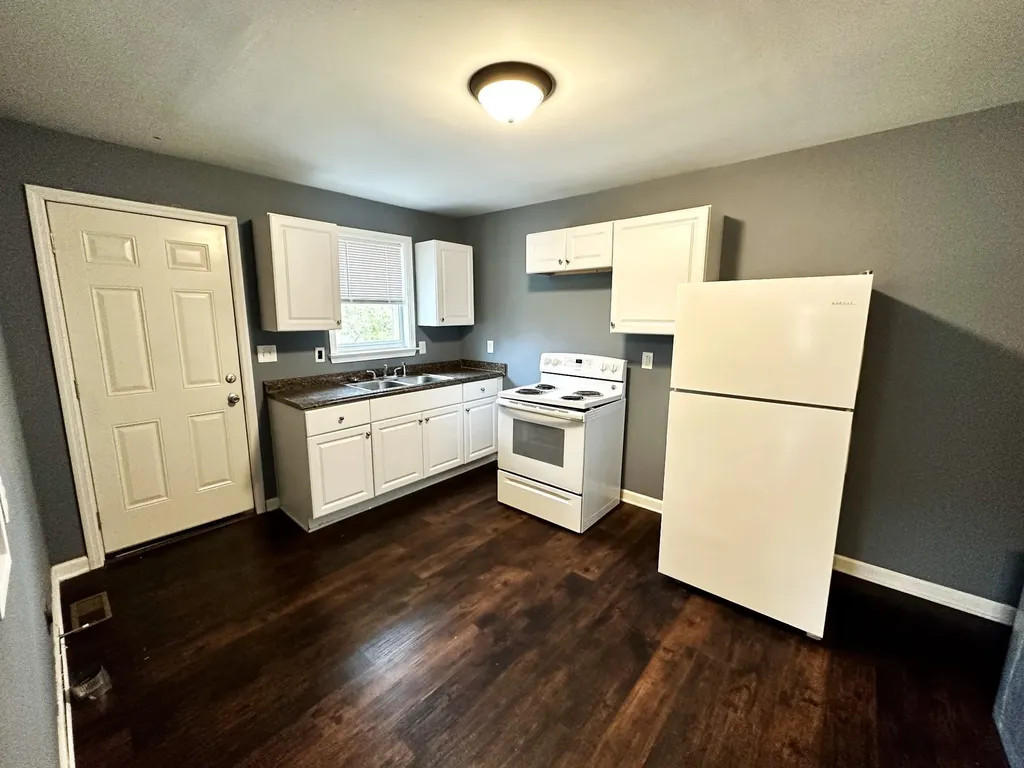 896 Locust Drive Clarksville TN 37040