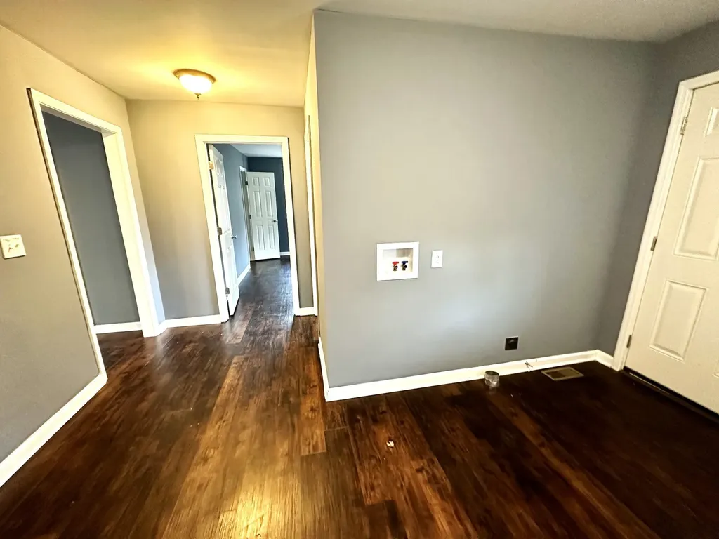 896 Locust Drive Clarksville TN 37040