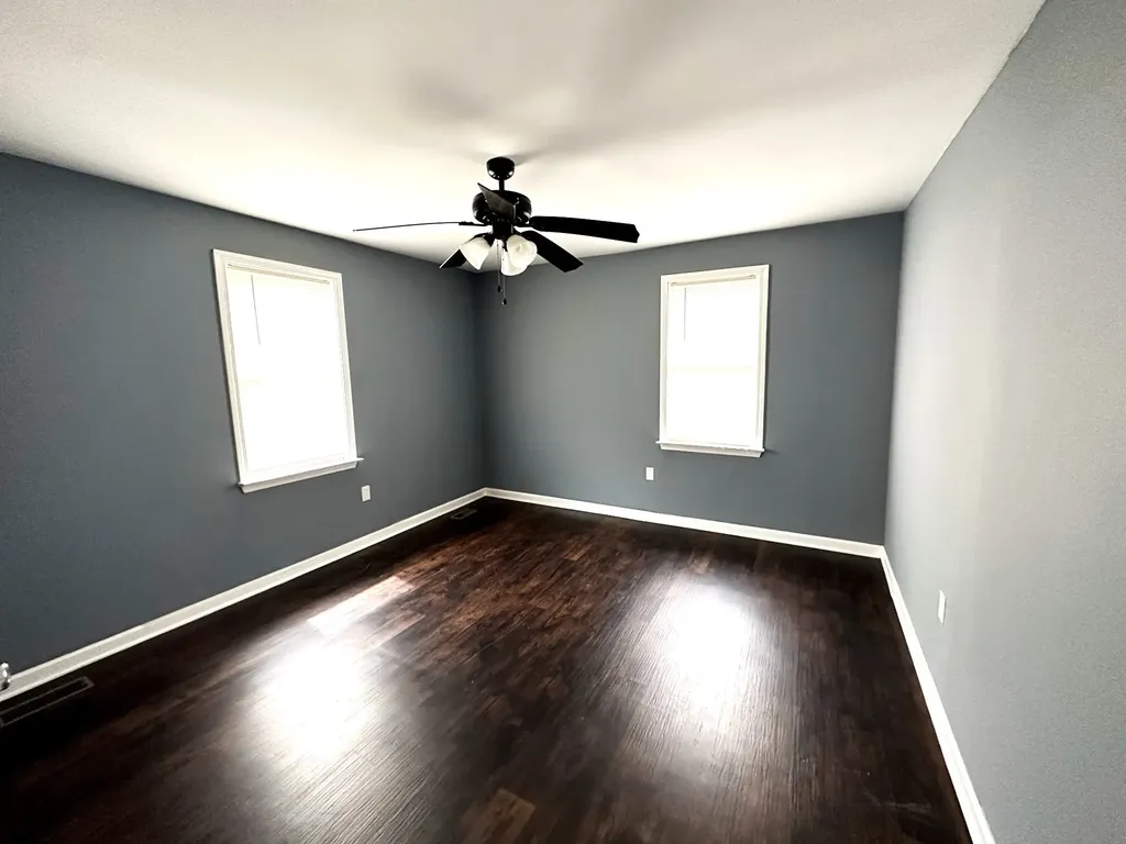 896 Locust Drive Clarksville TN 37040