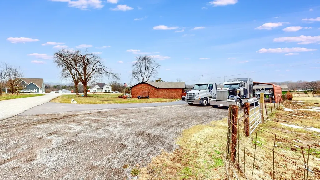 25 Phillips Road Lebanon TN 37087