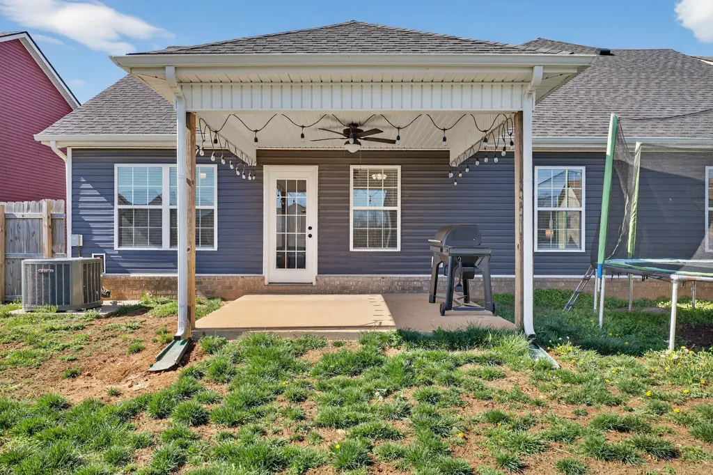 239 Dugger Drive Clarksville TN 37042