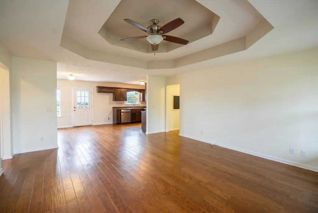 207 Jordan Avenue Shelbyville TN 37160