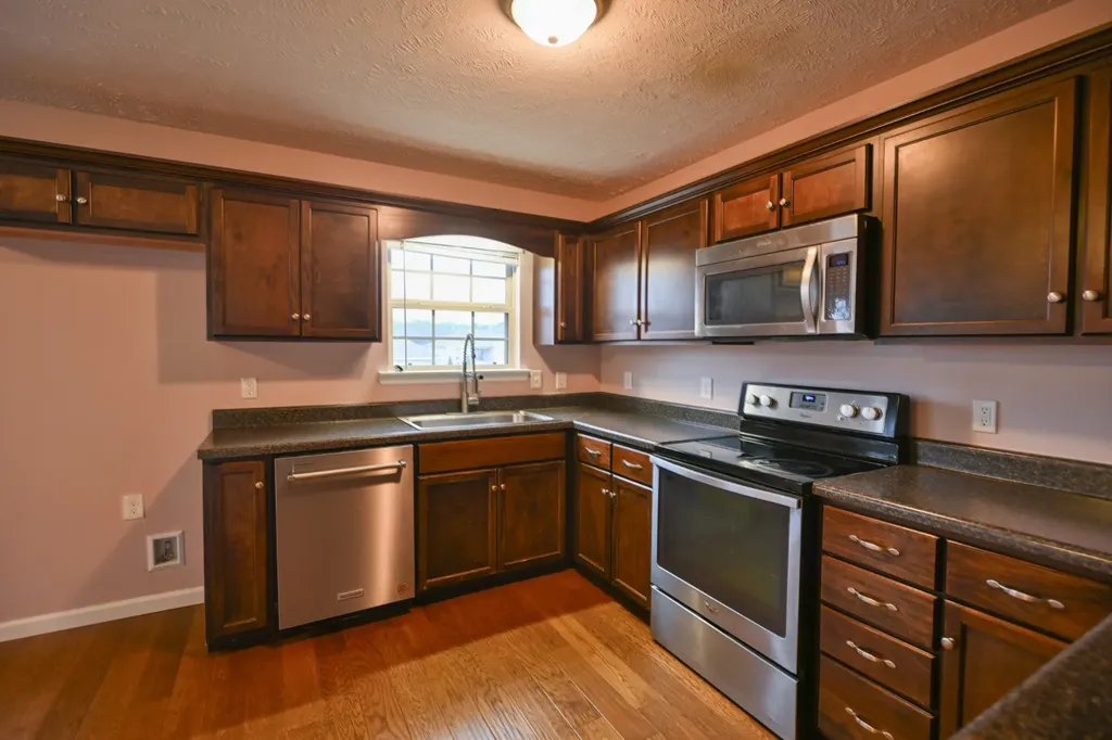 207 Jordan Avenue Shelbyville TN 37160