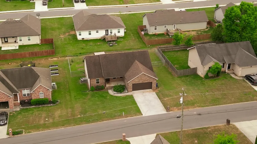 207 Jordan Avenue Shelbyville TN 37160