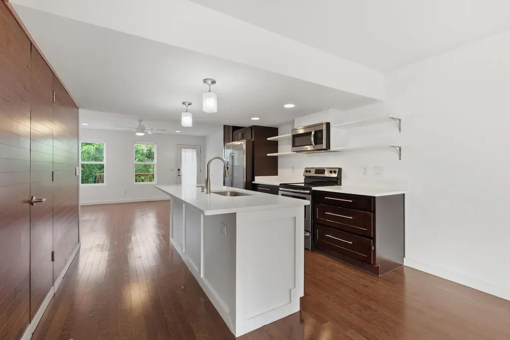 126C Fern Avenue Nashville TN 37207