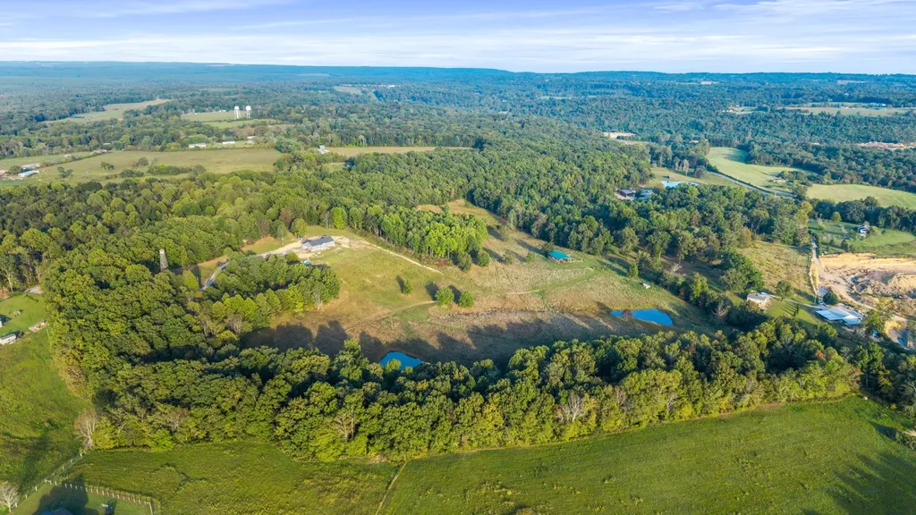 610 Summer City Firetower Road Pikeville TN 37367
