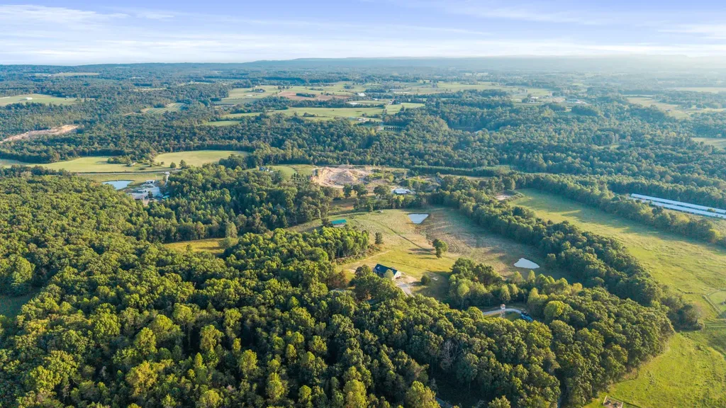 610 Summer City Firetower Road Pikeville TN 37367