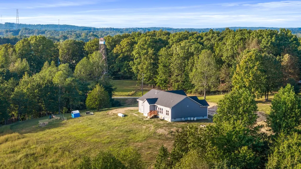 610 Summer City Firetower Road Pikeville TN 37367