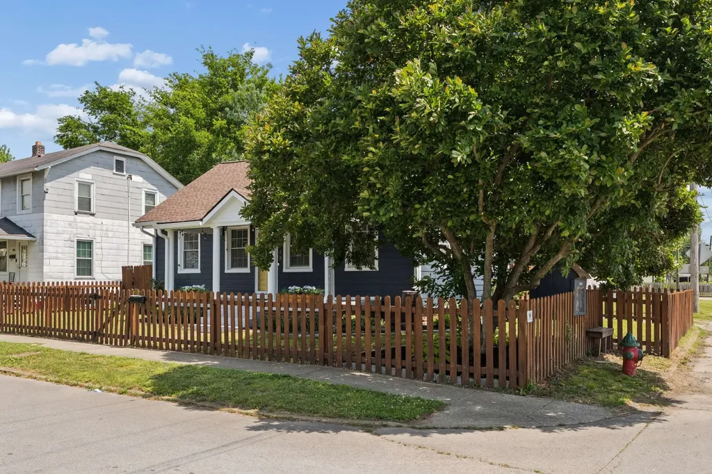 915 Elliston Street Old Hickory TN 37138