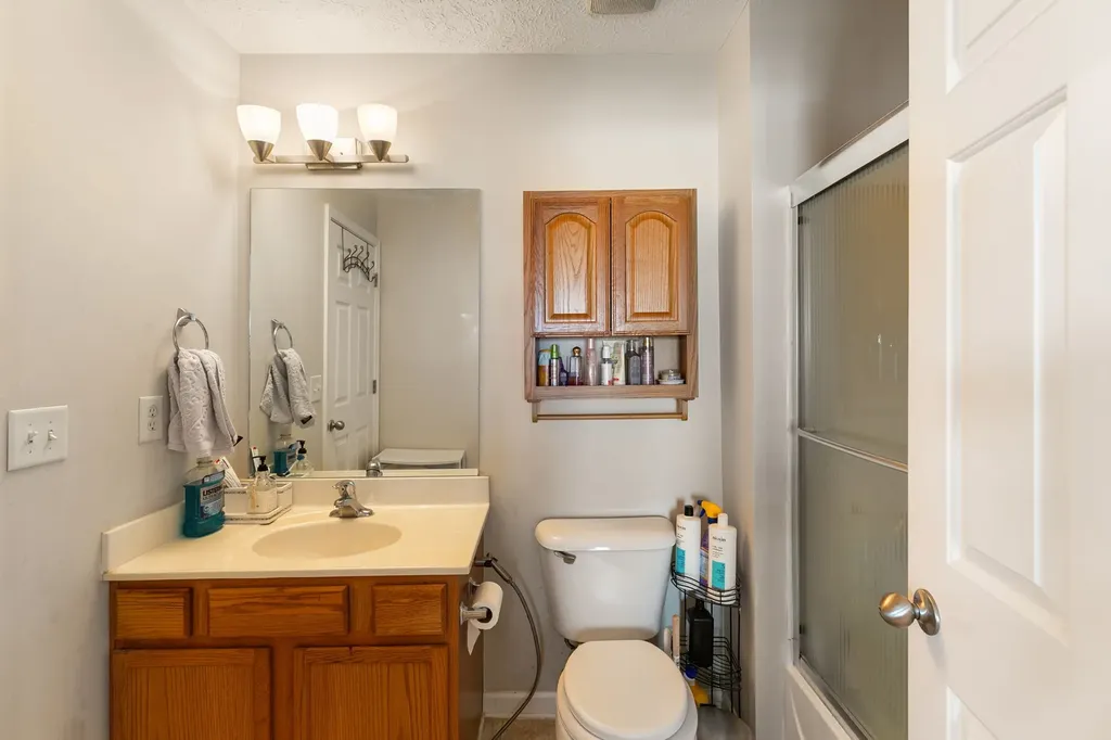 7277 Charlotte Pike Nashville TN 37209