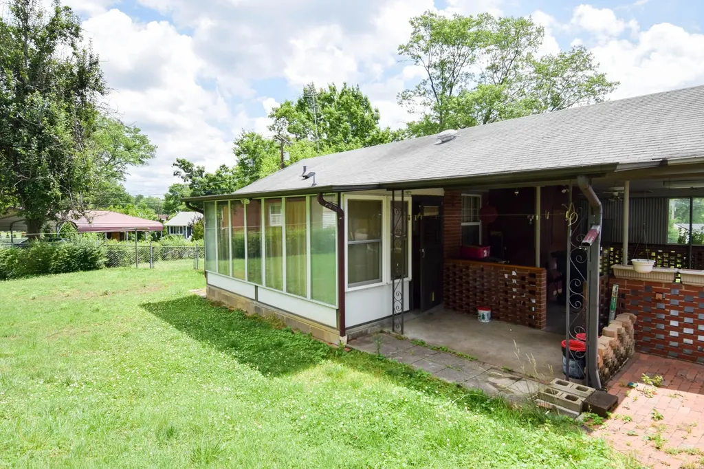 2932 Emery Drive Nashville TN 37214